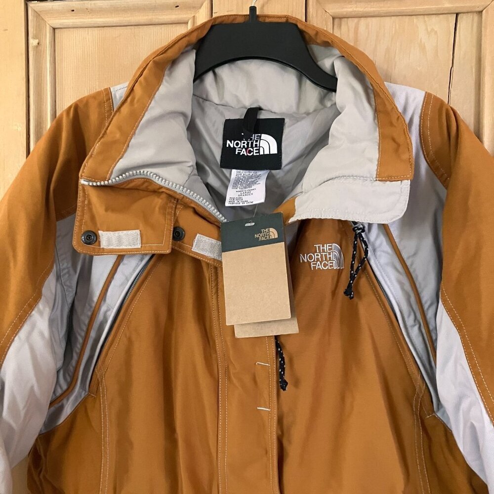 The North Face Womens Heavy Nylon No Hood Zip Parka Jacket Large Orange AN NWT - Picture 2 of 12